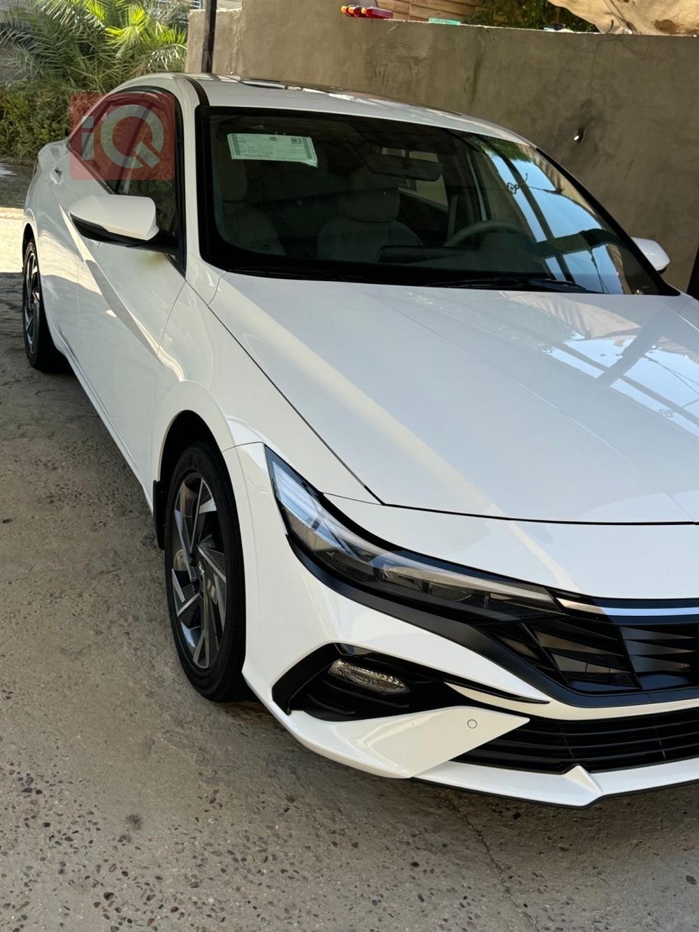 هیوندای ئەلەنترا